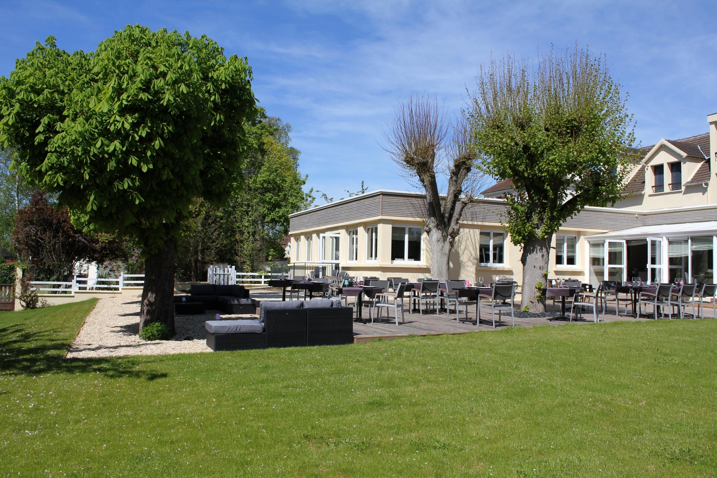 Le Quincangrogne Dampmart Exterior photo